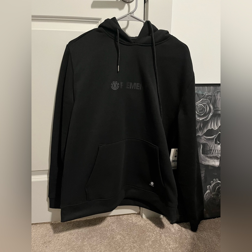 NWT Black Men’s ELEMENT Hoodie